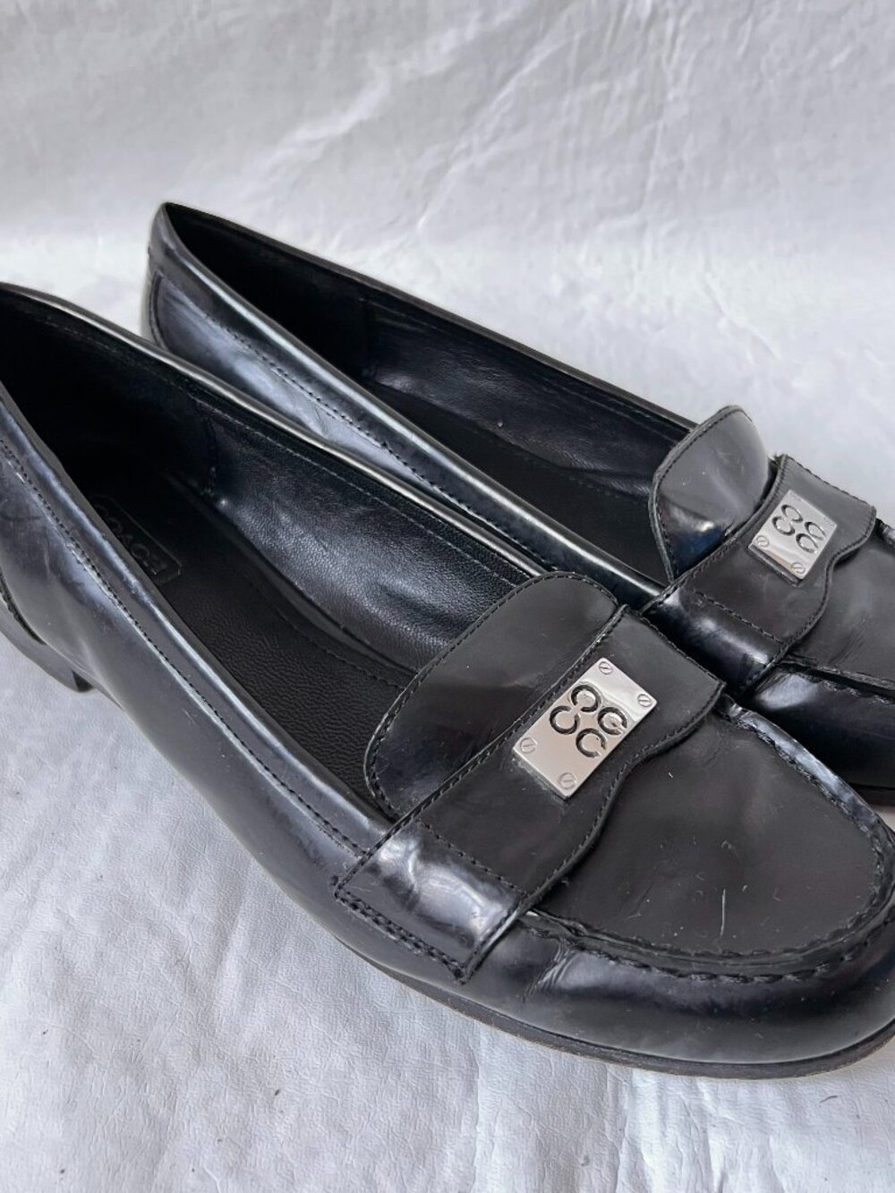 Coach loafers Hollee black leather moc toe slip on shoes 8.5 silver logo flat